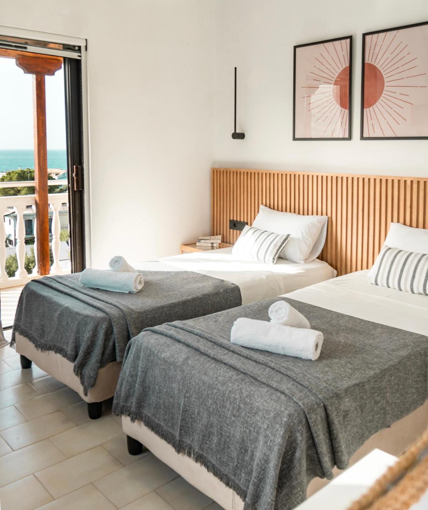 Sea View Studio At Xenios Avlais Аликанас Экстерьер фото